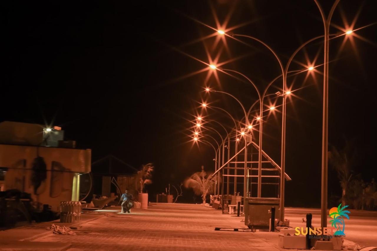 Sunset Beach View Dhangethi Exterior photo