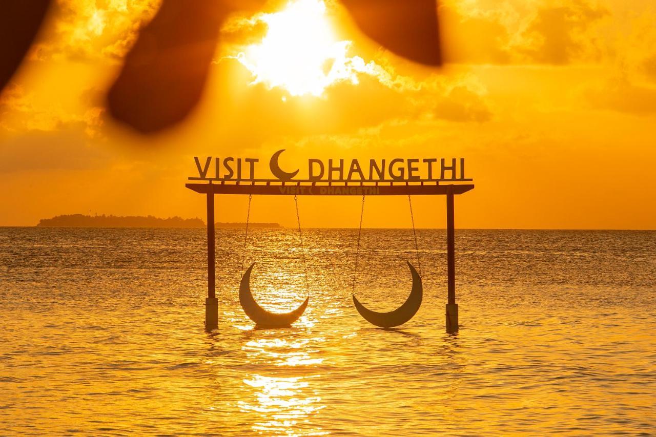 Sunset Beach View Dhangethi Exterior photo