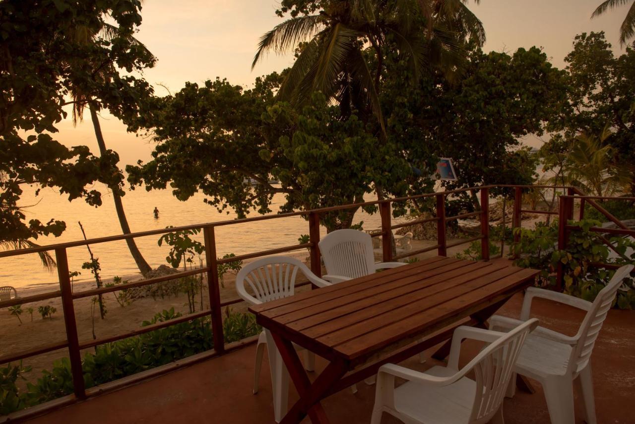 Sunset Beach View Dhangethi Exterior photo